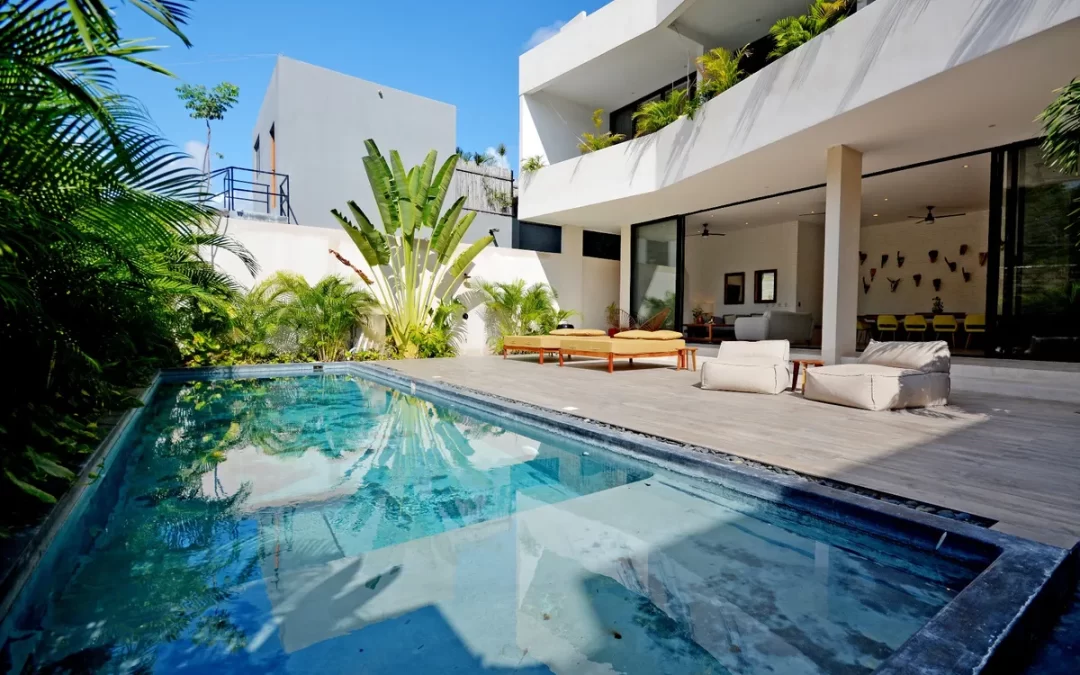 SUCCESSFUL AND SOPHISTICATED VILLA COMPOUND IN TULUM CENTRO